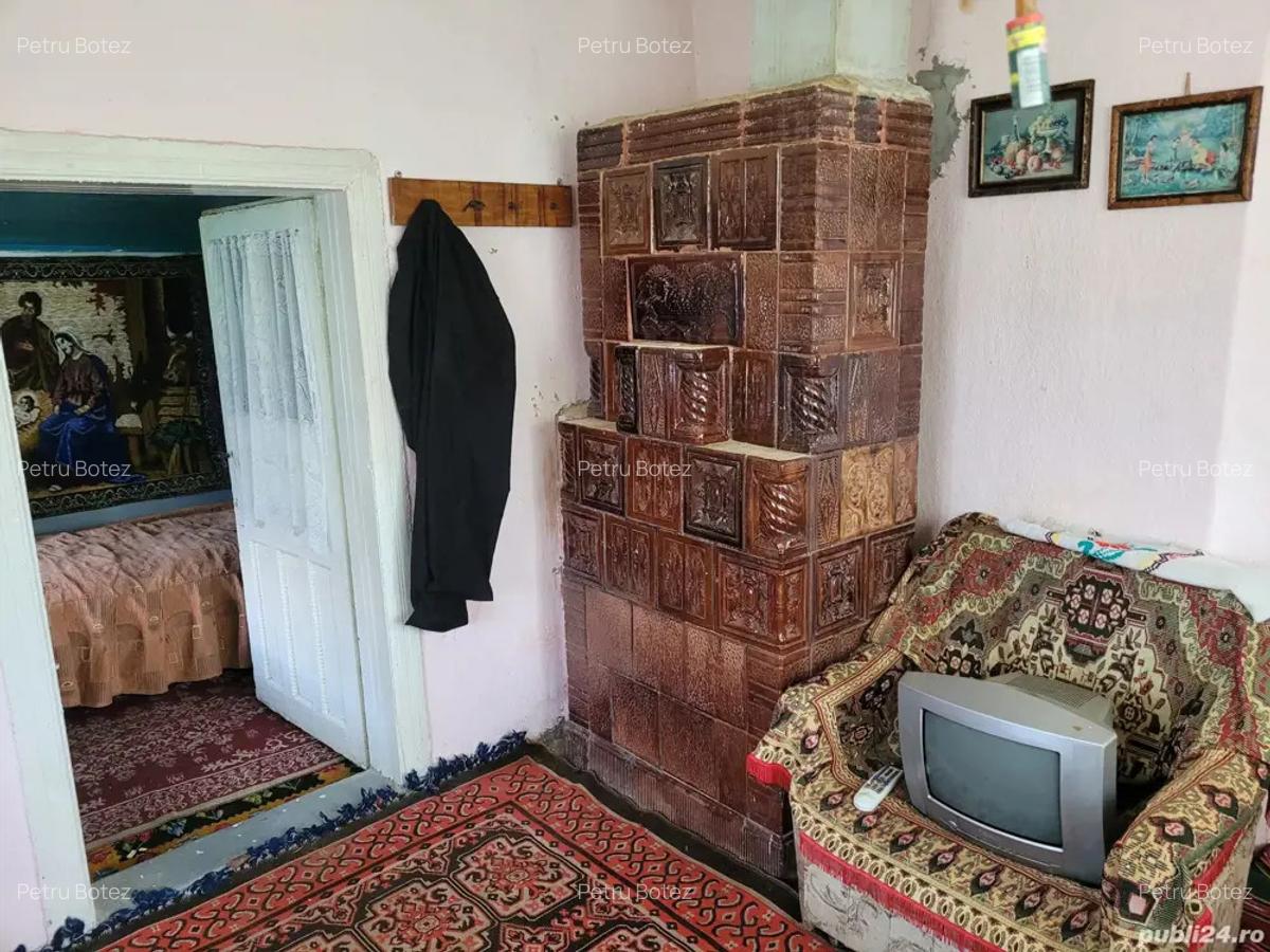 Casa batraneasca laga Vama Albita, - 9