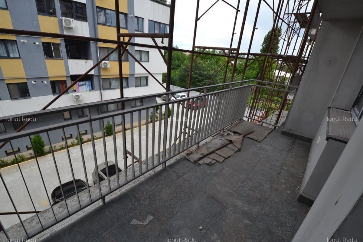 Apartament cu 3 camere decomandat în Fundeni - 4
