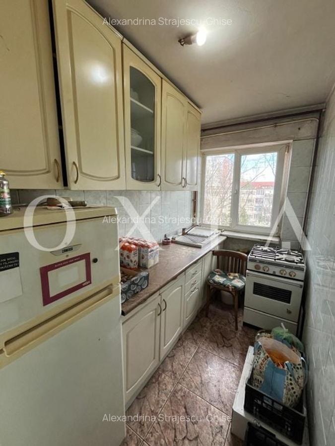 SX533 Dacia, Apartament 3 camere - necesita renovare - 10