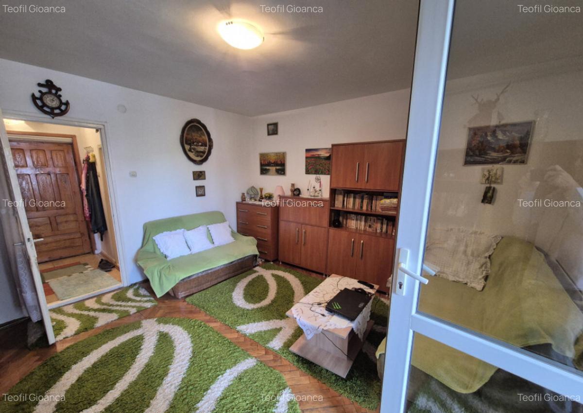 Garsoniera, et. 2, str. Slt. M.C. Oancea - zona Grivi?ei - 4