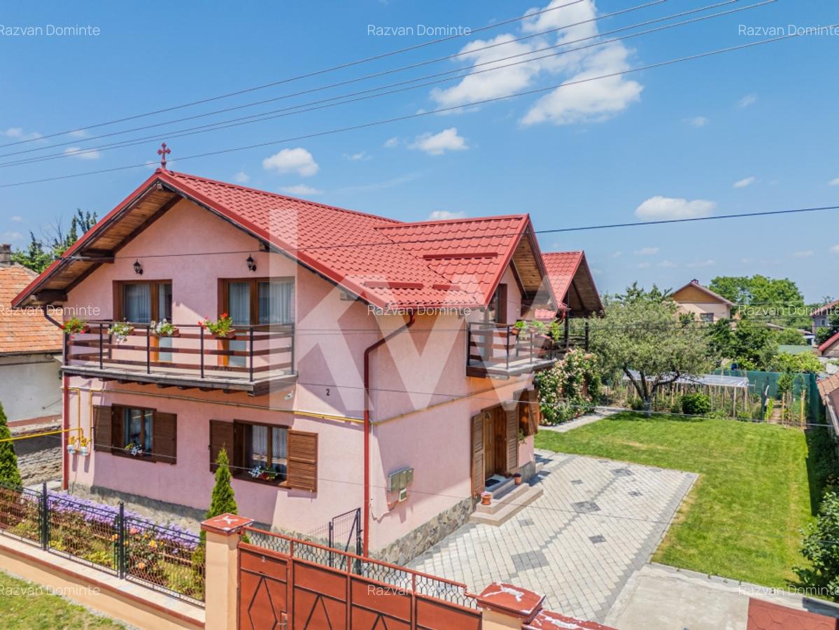 Vila spatioasa de vanzare Rasnov, turism / resedinta, teren 786 mp | Comision 0% - 1