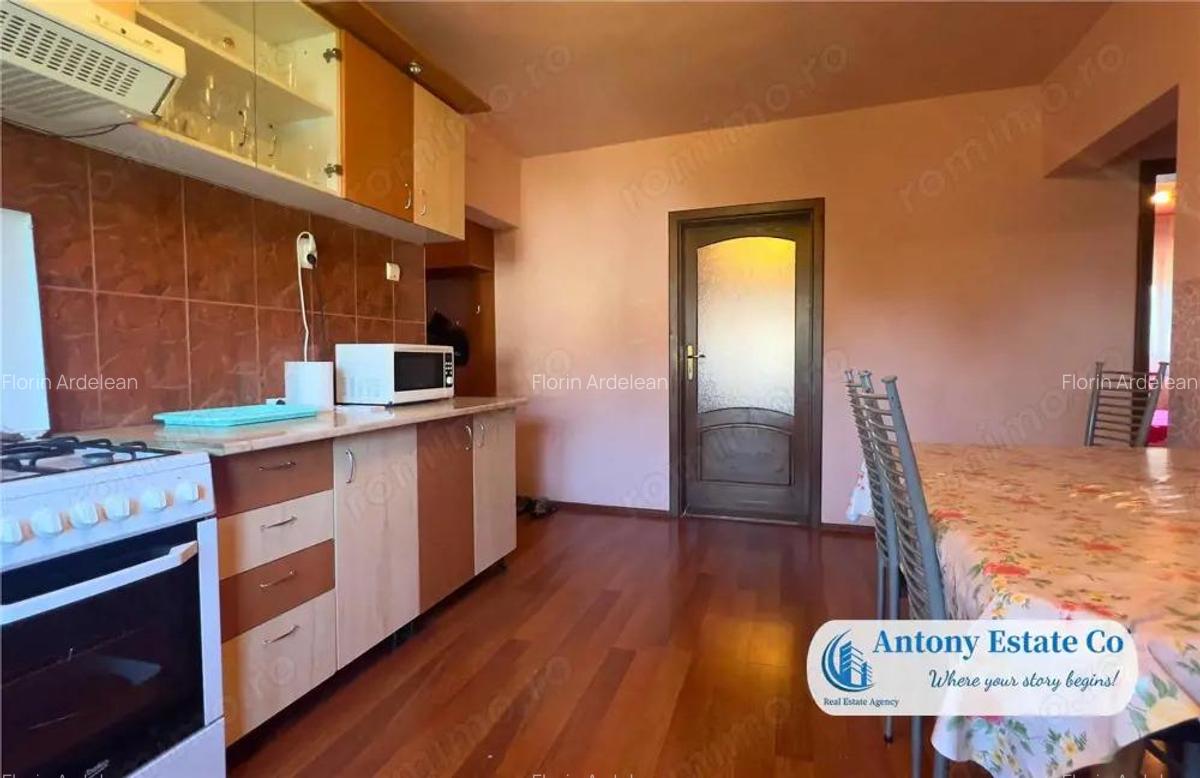 Apartament de vanzare, 3 Camere, Tip R, Rogerius, Oradea - 10