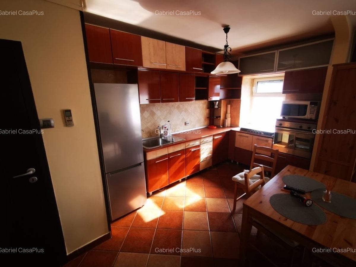 Apartament cu 4 camere decomandat în Ultracentral - 1