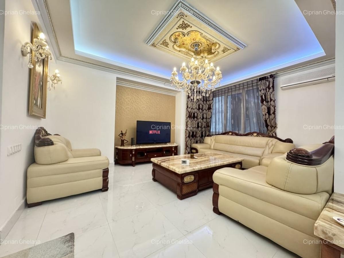 Apartament deosebit in zona Piata Universitatii - 2
