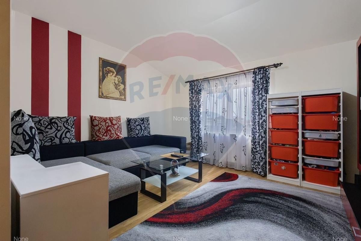 Apartament cu 3 camere de vanzare in zona Dambovita - 8