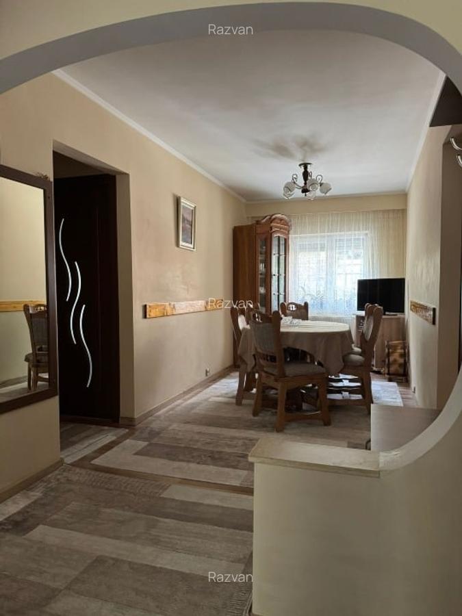 Apartament 4 camere, 2 bai, 2 balcoane etaj 1,Micro 17 - 2