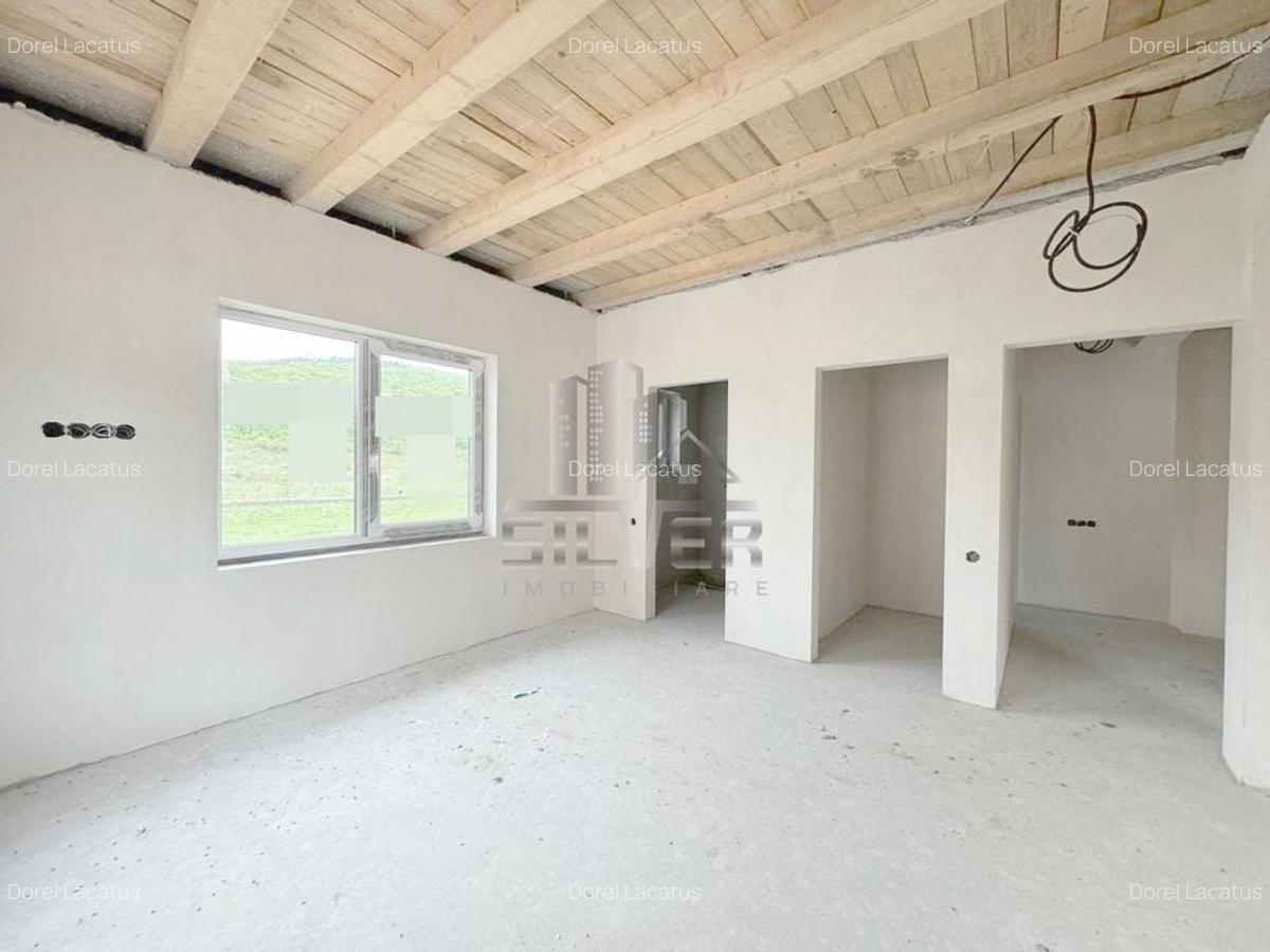 Casa individuala cu teren de 400 mp in Luna de Sus. - 9