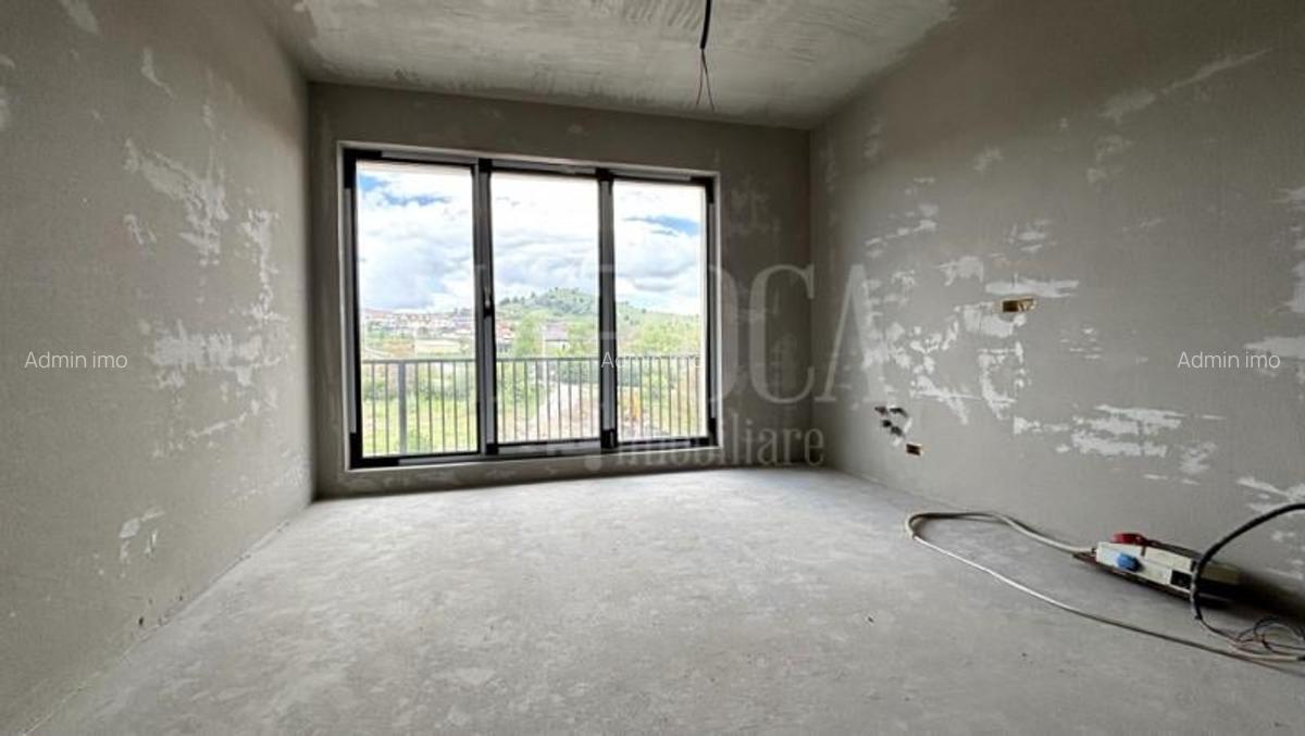 Casa 5 camere de vanzare in Salicea - 3