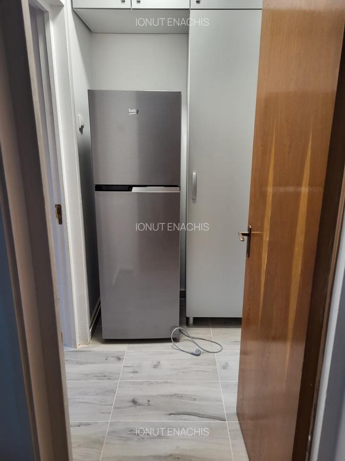 OFERTA INCHIRIERE GARSONIERA IN VILA - 4
