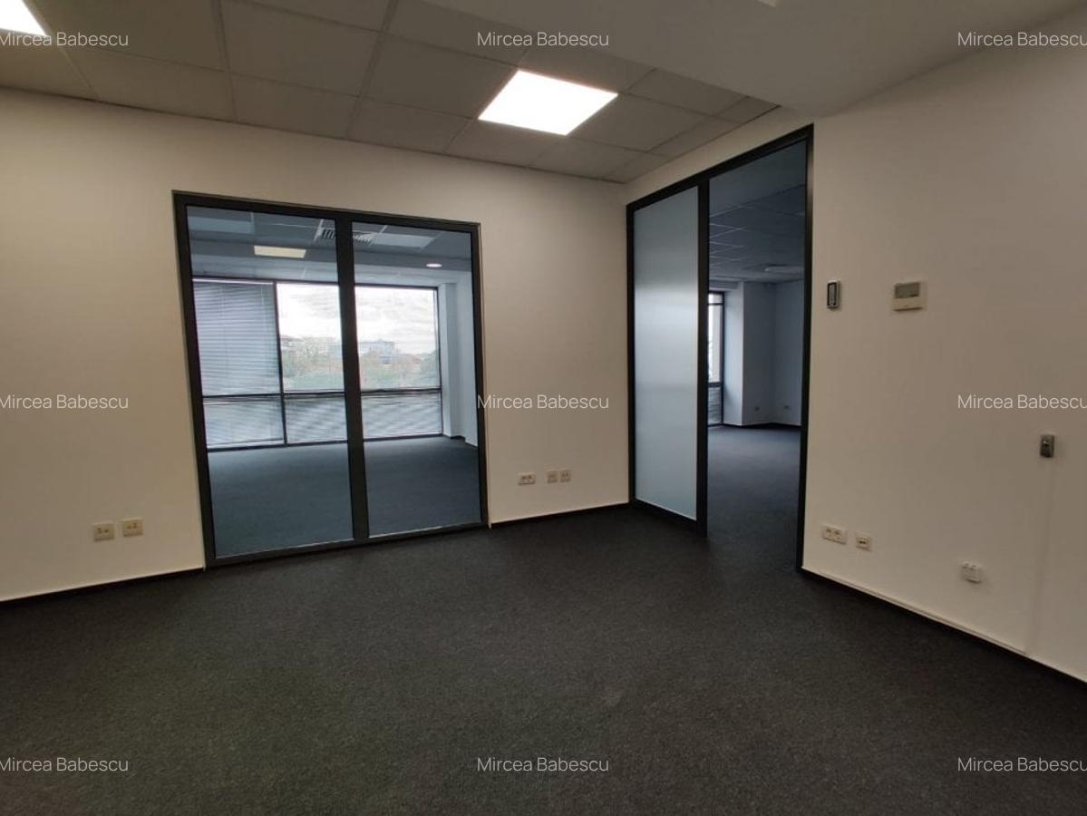 Spațiu de inchiriat pentru birouri in cladirea Dacia Business Center - Moșilor - 7