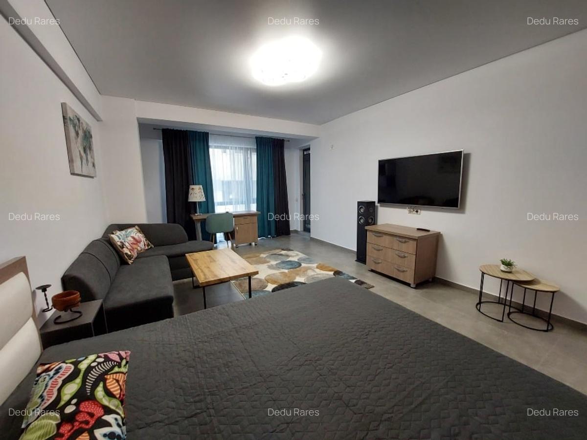 Inchiriez Apartament 2 camere, 74 mp, Zona Universitate, parcare, dotari top - 12