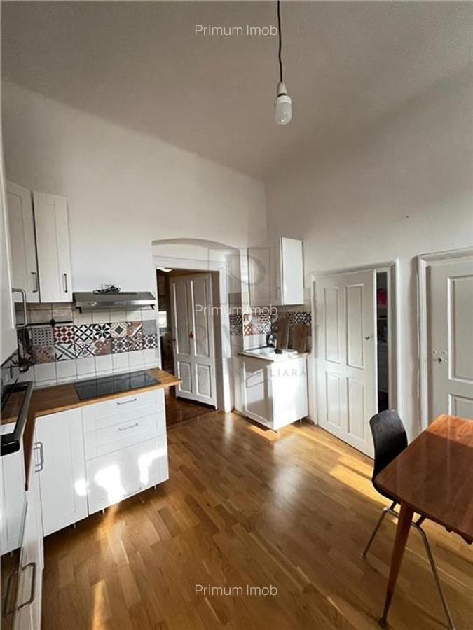 BALCESCU - Cladire renovata - 3 Camere - Centrala proprie  - Curte 137mp - 11