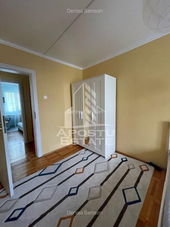 Apartament 3 camere, zona Sagului, etaj intermediar - 2