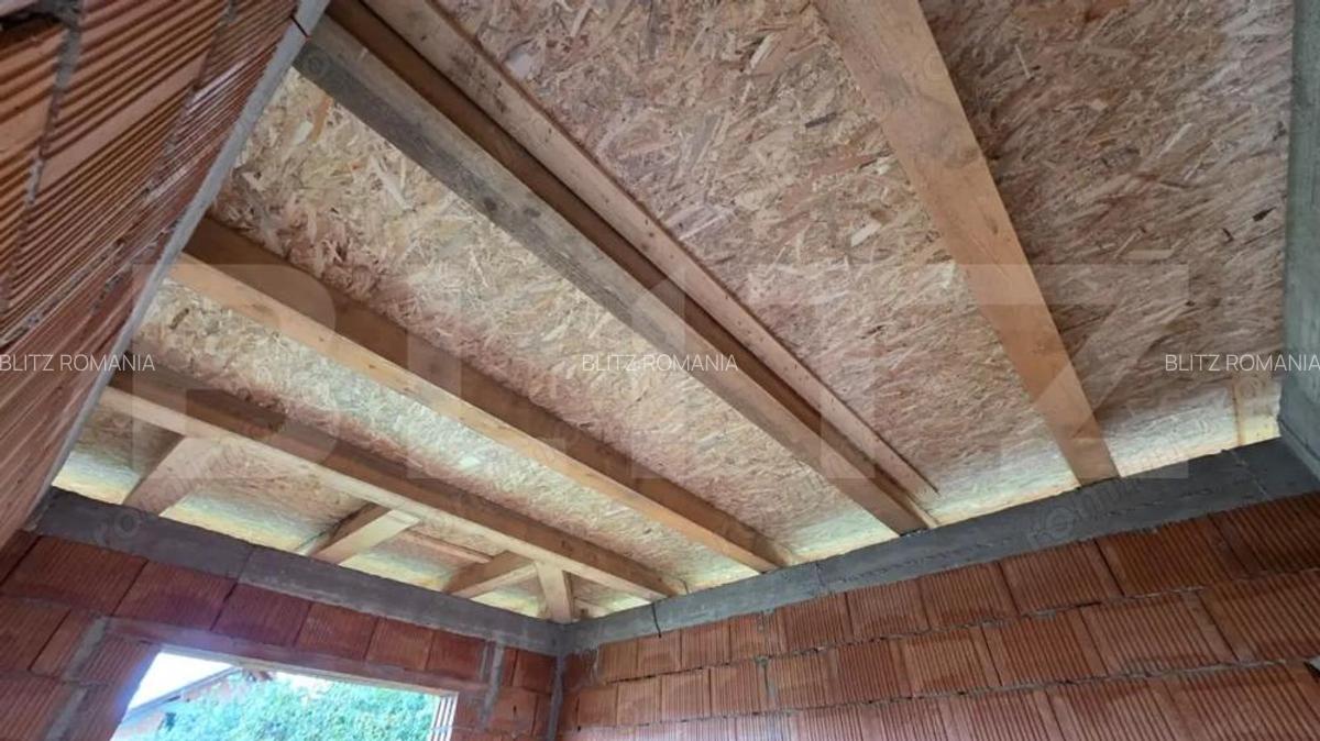 Casa pe un nivel, 3 camere, 100 mp ?i teren generos de 500 mp - zona Unirea - 6