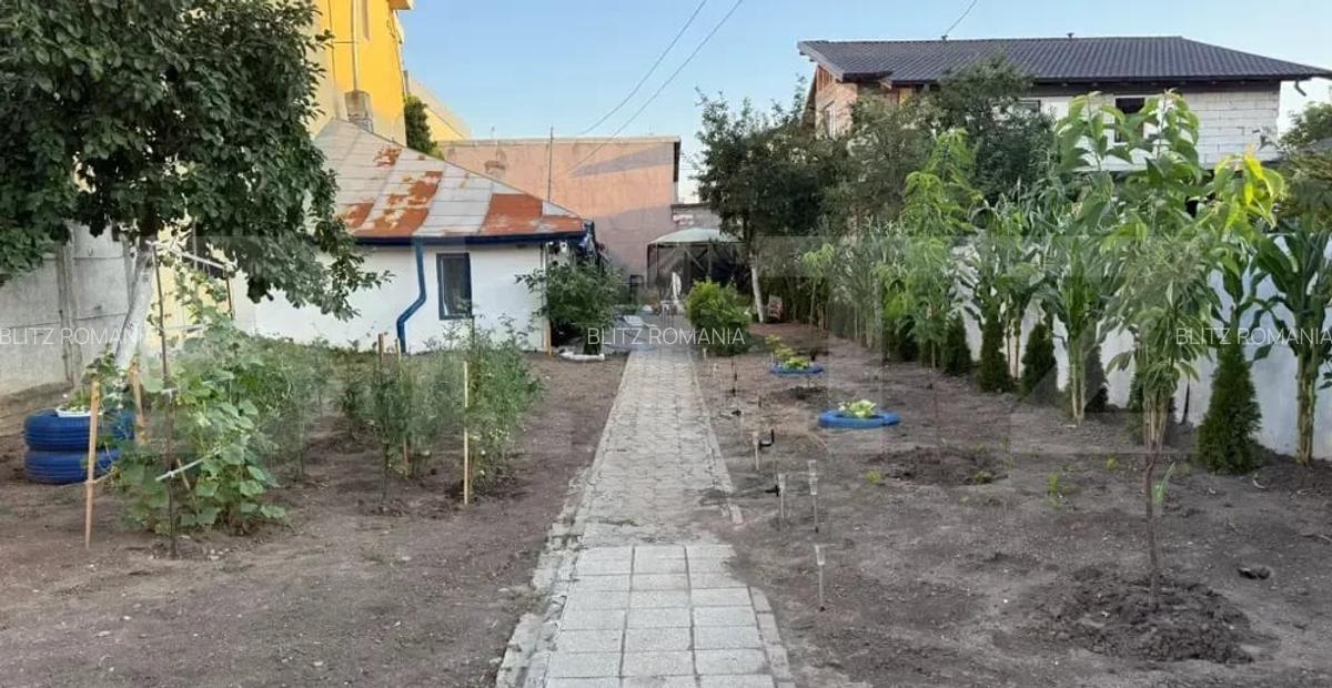 Teren 370 m? cu casa demolabila, curent, apa, gaz, canalizare, zona Antiaeriana - 2