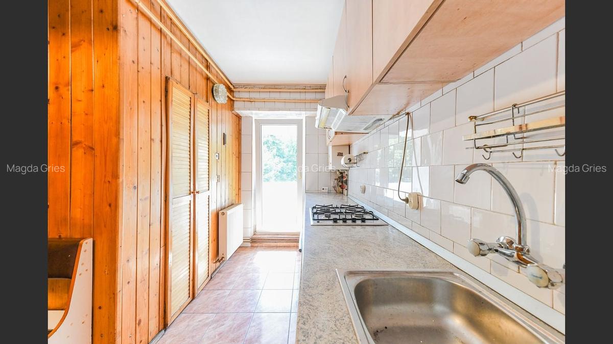 Apartament 2 camere, decomandat | Terasa | Semicentral | Parcare - 7