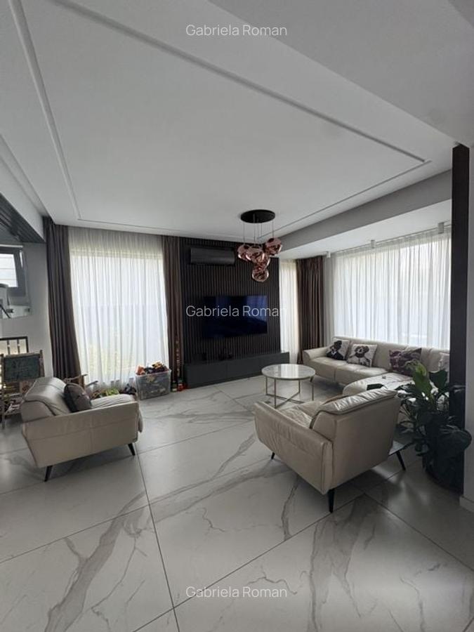 Vila  cu finisaje si mobila de lux, aproape de Cambridge School - 3