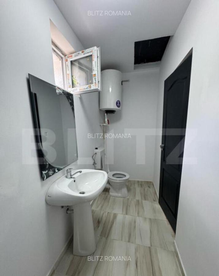 Casa cu 2 camere si cu o superba priveliste spre Castelul Co - 9