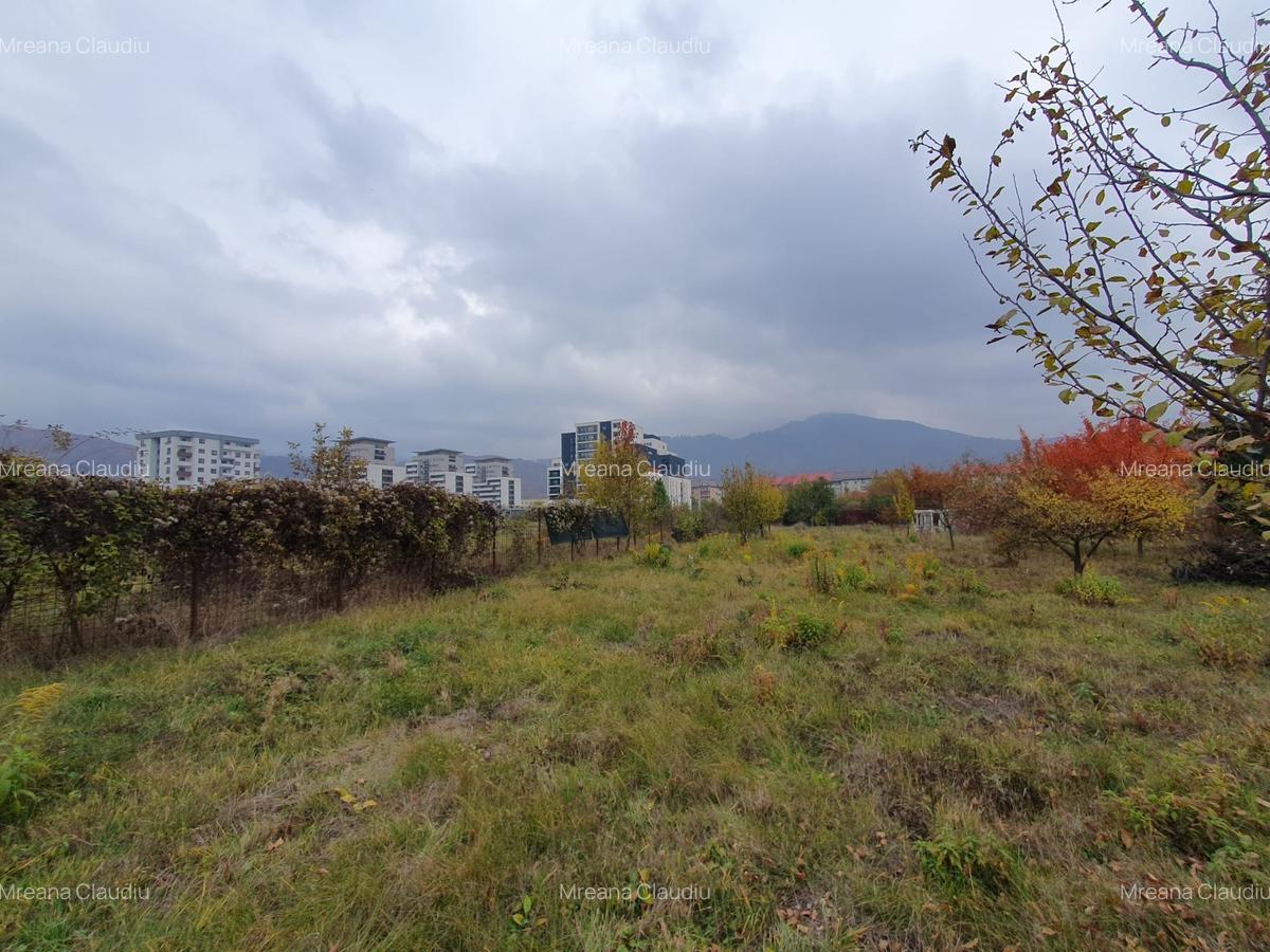Teren Construcții intravilan de 850 mp, în Noua - 1