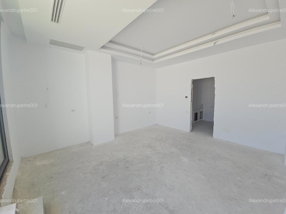 Penthouse 583 mp cu piscina, jacuzzi si vedere panoramica | Trafic Greu - 23