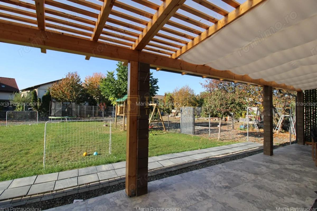 Curte, 4 apartamente, 8 camere, perfecta pt activita?i educa?ionale-Dumbravita - 31