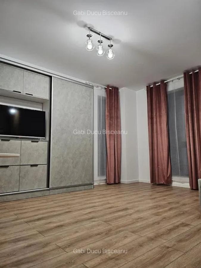 Garsonieră decomandată, mobilată în Pipera - 1