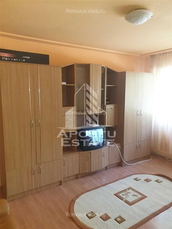 APARTAMENT CU 3 CAMERE SEMIDECOMANDAT CIRCUMVALATIUNII - 4