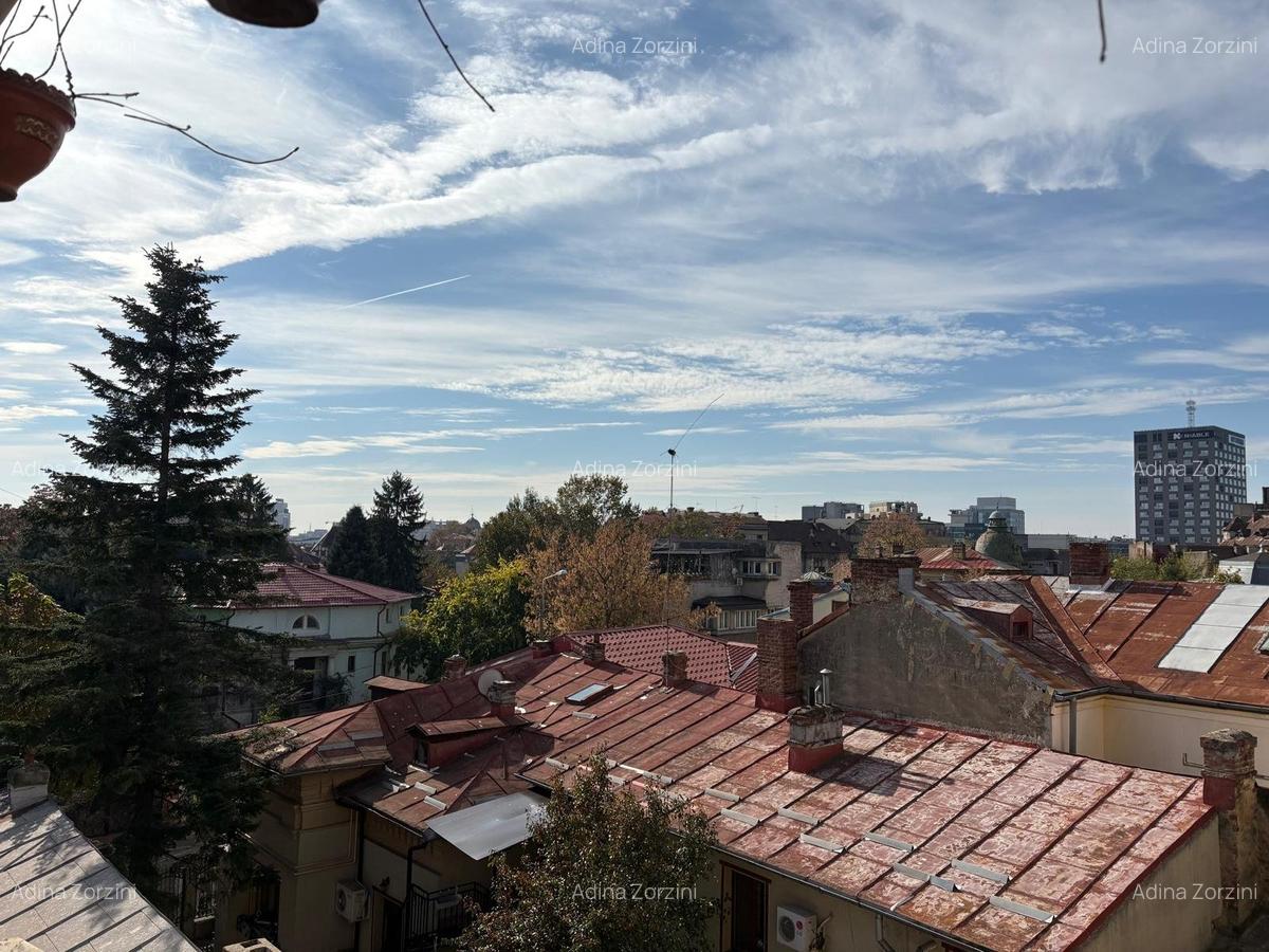 OPORTUNITATE ! Apartament Foarte Mare Interbelic Superb Conservat - 4