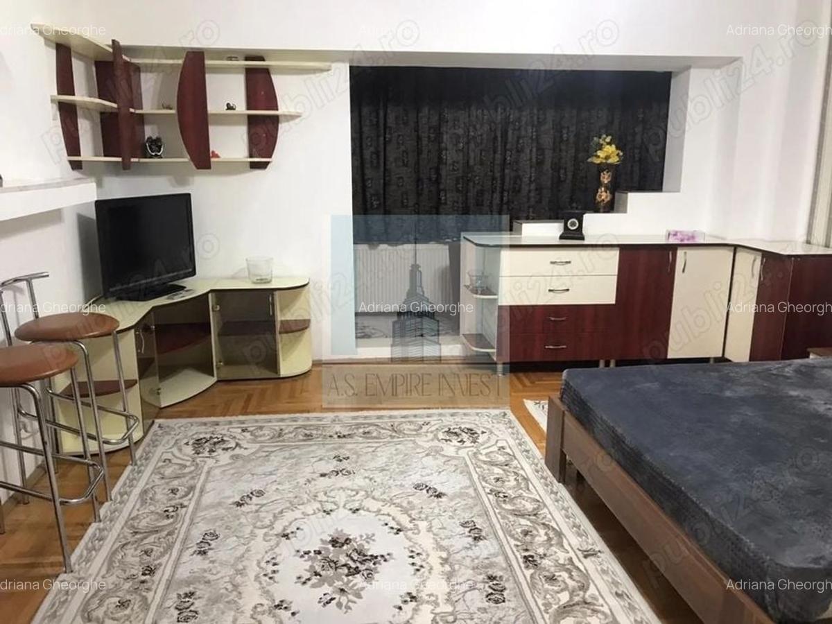 Garsoniera spatioasa/ zona Brasovul Vechi - 1