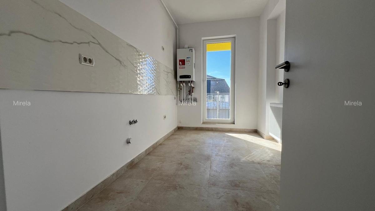 Apartament cu 3 camere decomandat în Prelungirea Ghencea - 2