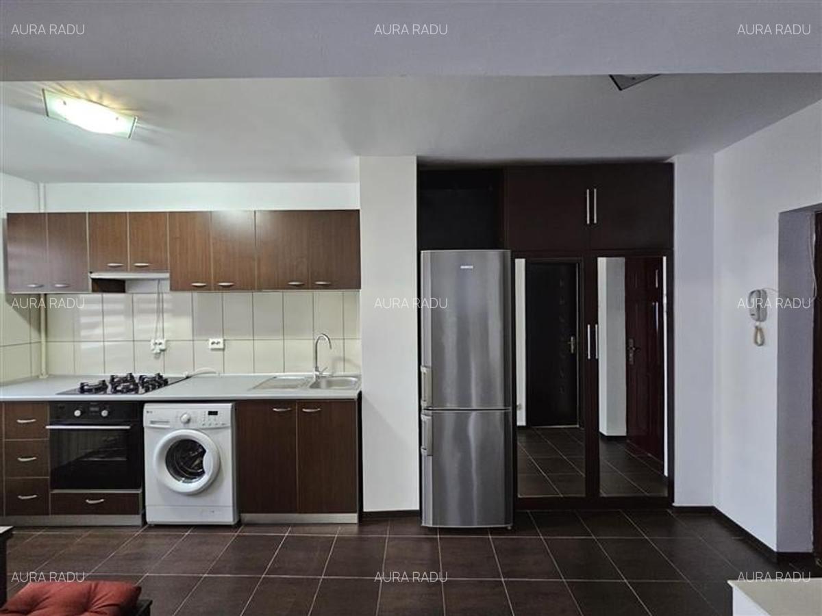 Titan - parc IOR- metrou 5 minute - 2