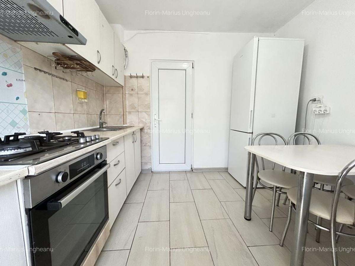 Apartament 4 camere 70 mp 2 bai centrala termica - Inel 2 - Scoala 39 - 4