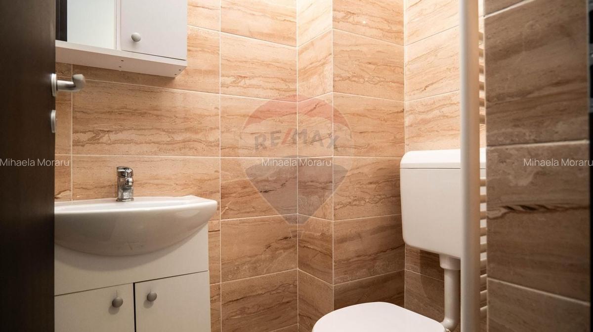 Apartament cu 3 camere de inchiriat - 11
