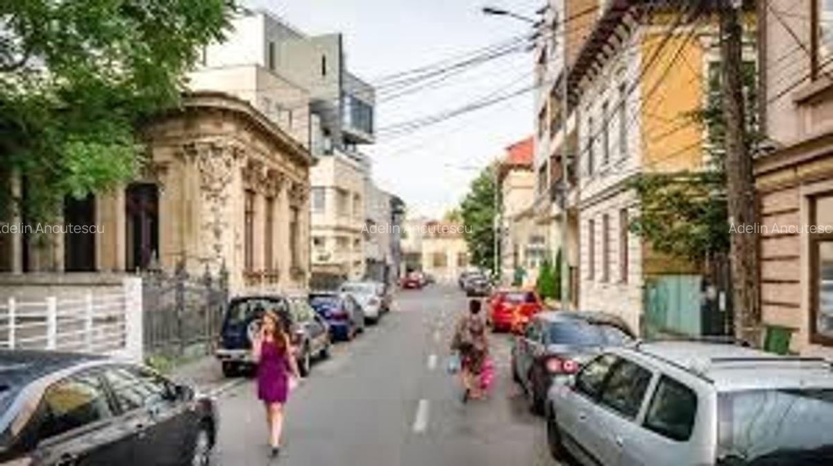Casă cu 5 camere în Polonă - 1