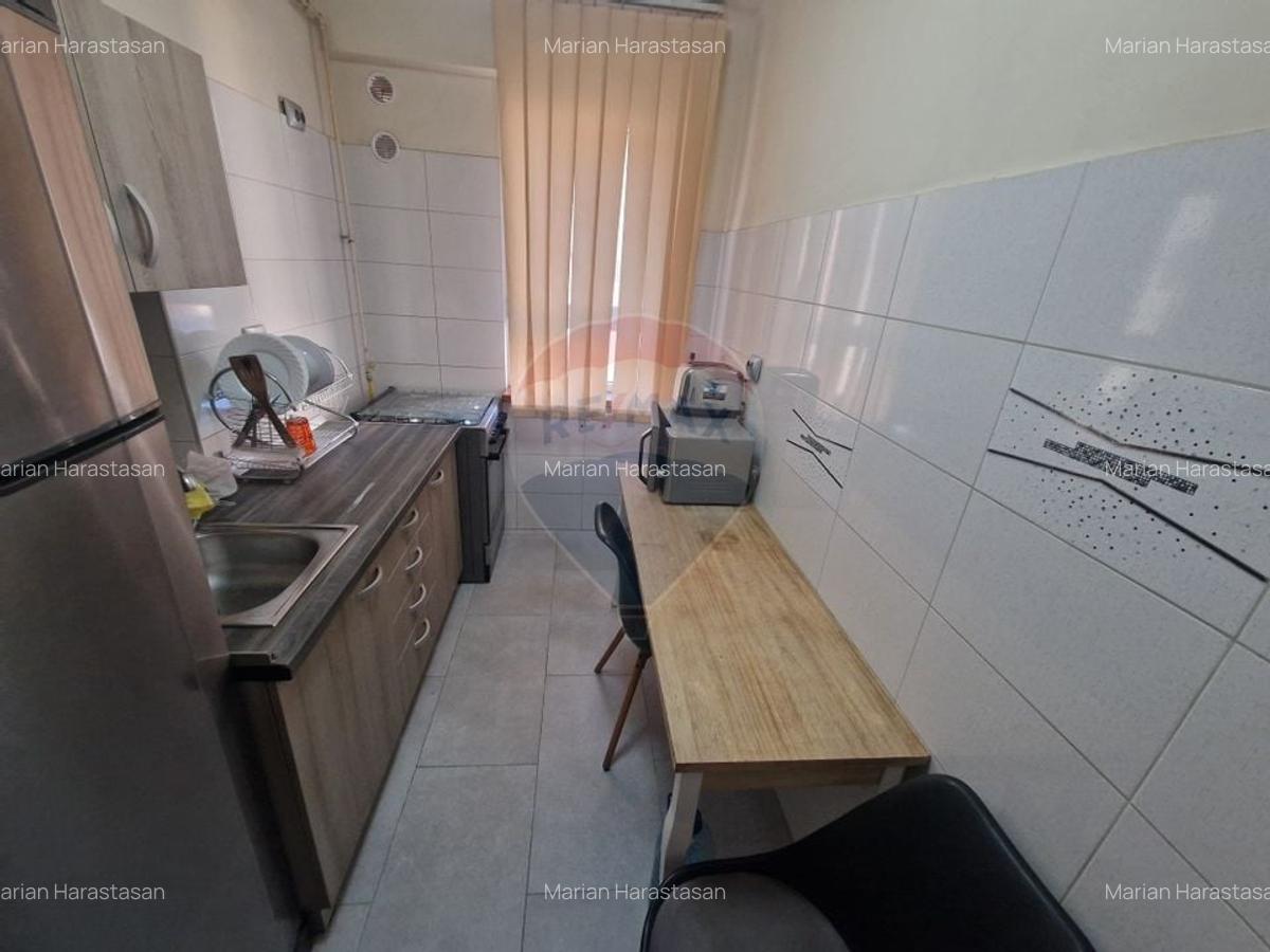 Apartament cu 2 camere semidecomandat în Central - 5