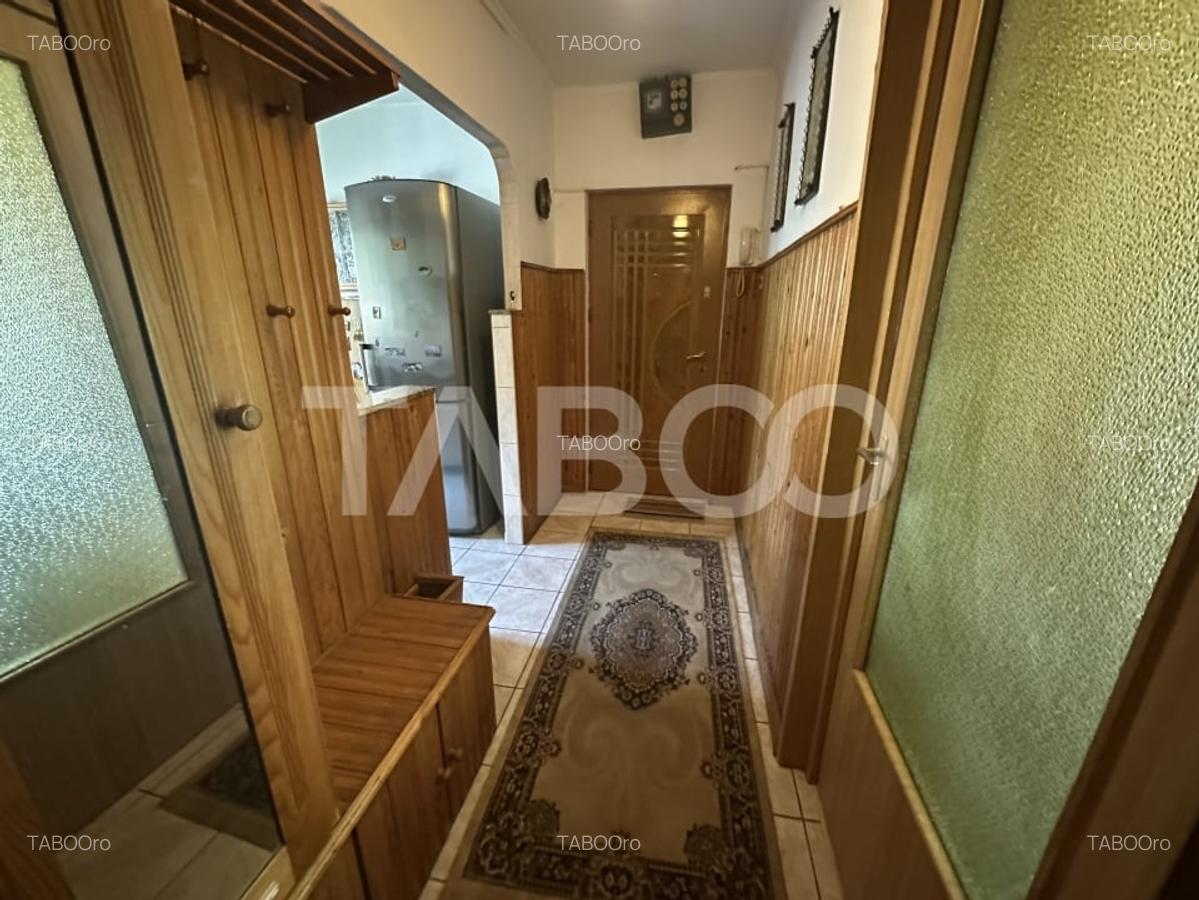Apartament cu 3 camere decomandat, mobilat în Central - 7