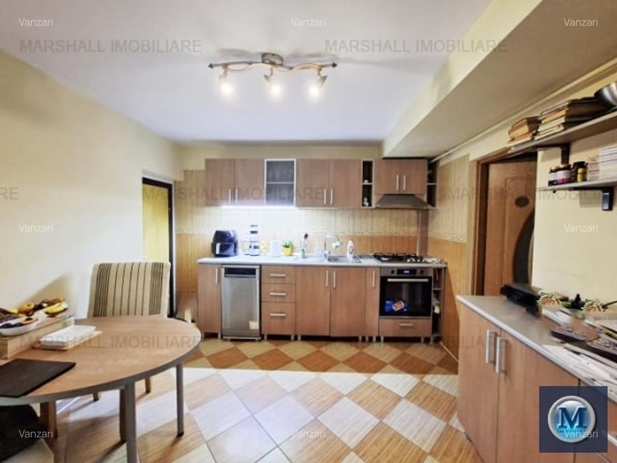 Casa cu 7 camere de vanzare, zona Exterior Est, 220 mp #16686 - 11