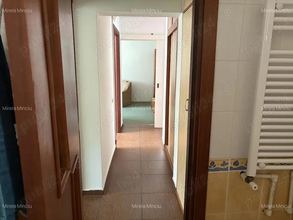 Inchiriere apartament 3 camere, 2 bai, 3 paturi duble Zona Metrou Valea Ialomitei - 7 Inchiriere apartament 3 camere, 2 bai, 3 paturi duble Zona Metrou Valea Ialomitei - 7