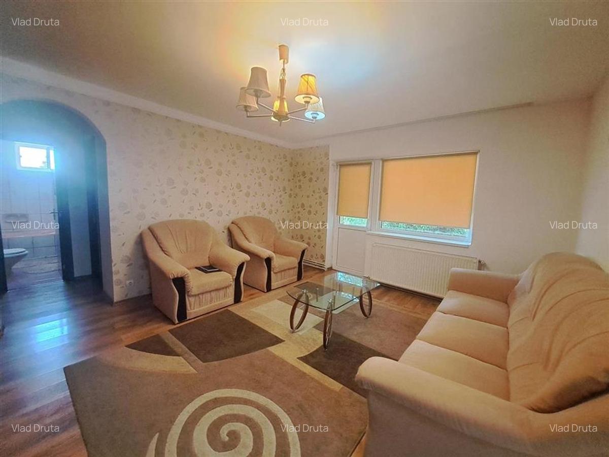Apartament cu 3 camere decomandat în Central - 11