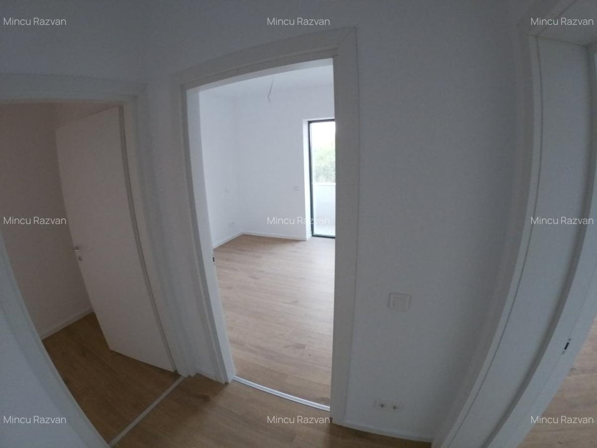 Apartament cu 3 camere decomandat în Băneasa - 6