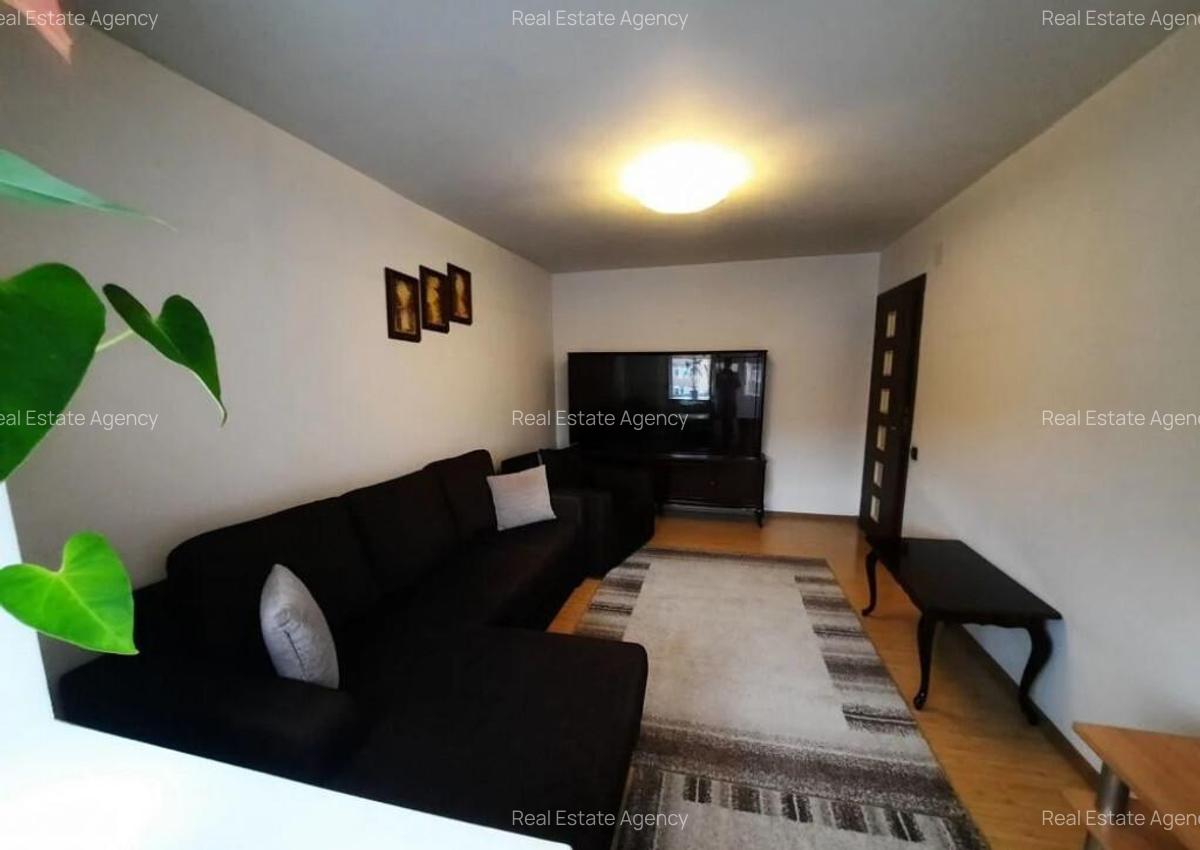 2 camere in zona Buziasului - 1