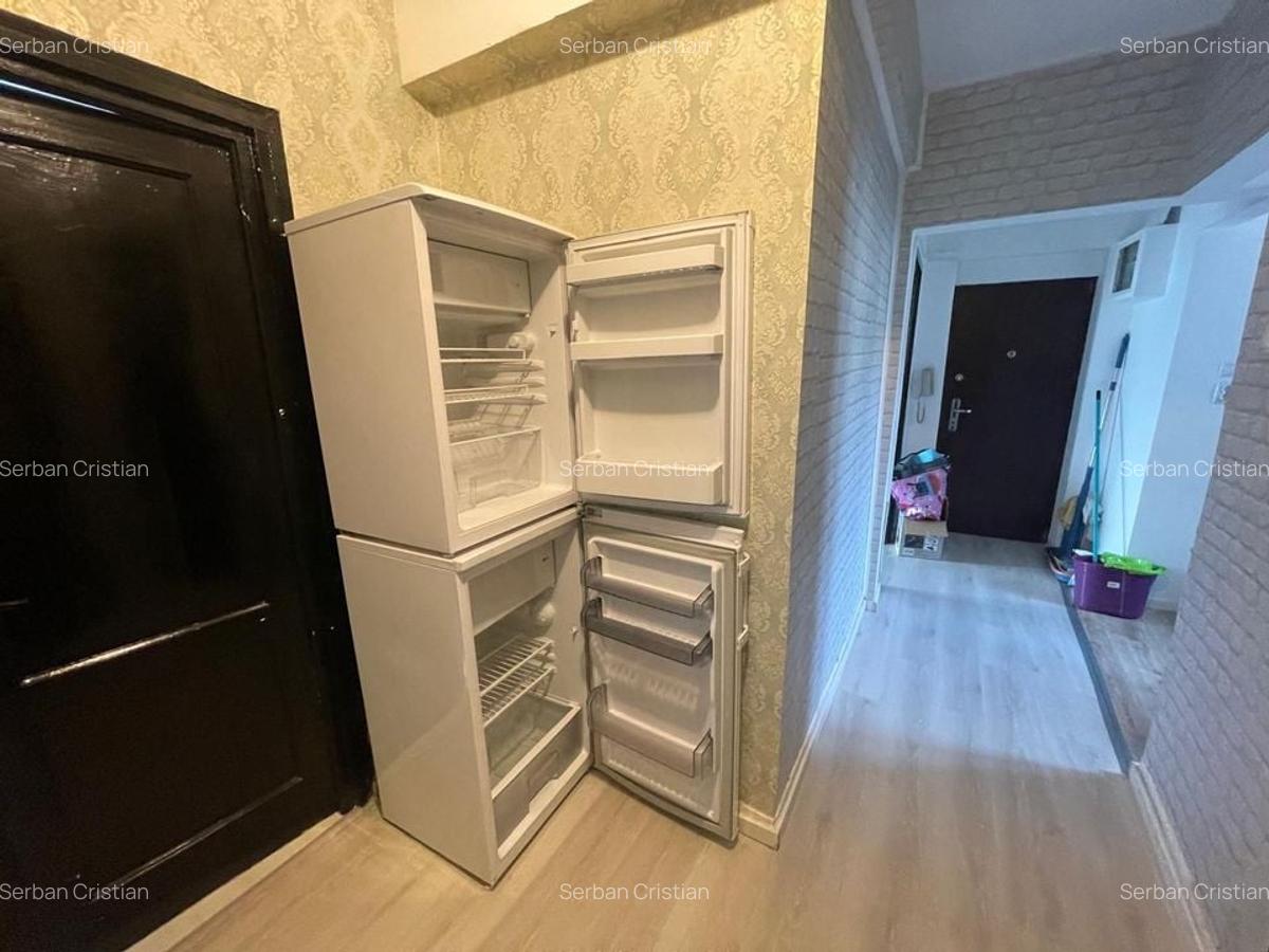 Central Coltea apartament 3 cmaere de inchiriat - 7