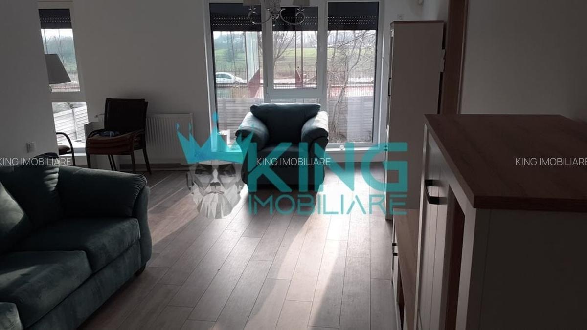 Apartament cu 3 camere semidecomandat, mobilat în 1 Decembrie 1918 - 2
