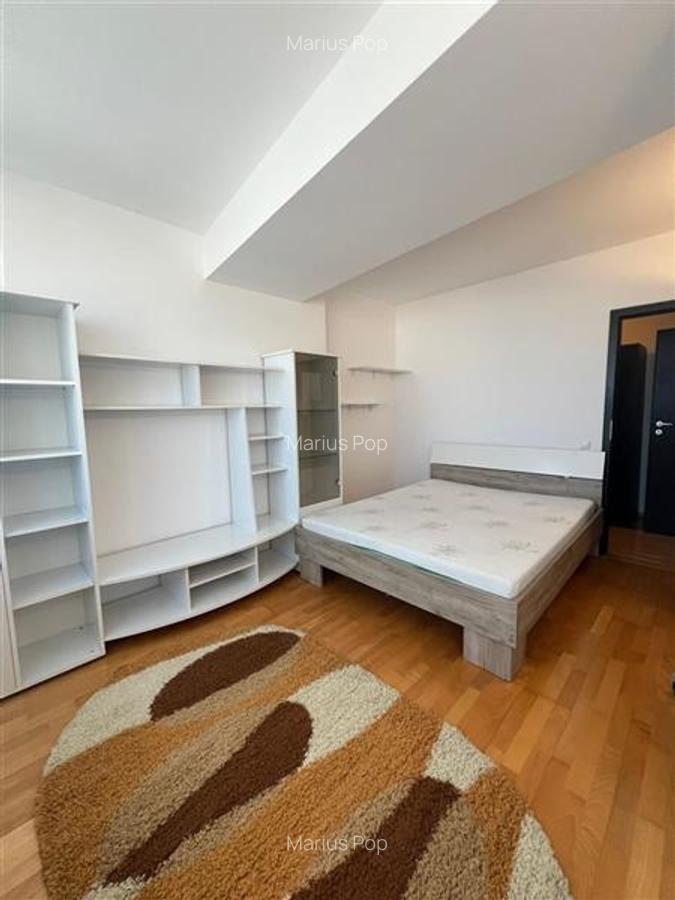 Apartament cu 3 camere decomandat în Centrul Civic - 4
