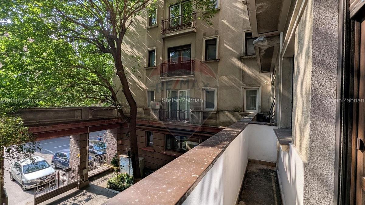 Apartament cu 2 camere de inchiriat Piata Romana Blocul Zodiac - 13