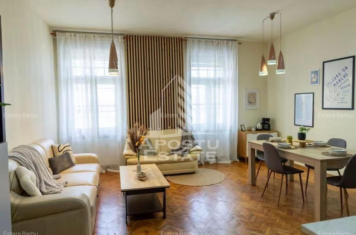 Apartament cu farmec istoric, Piața Victoriei, 63 mp utili , lift - 1