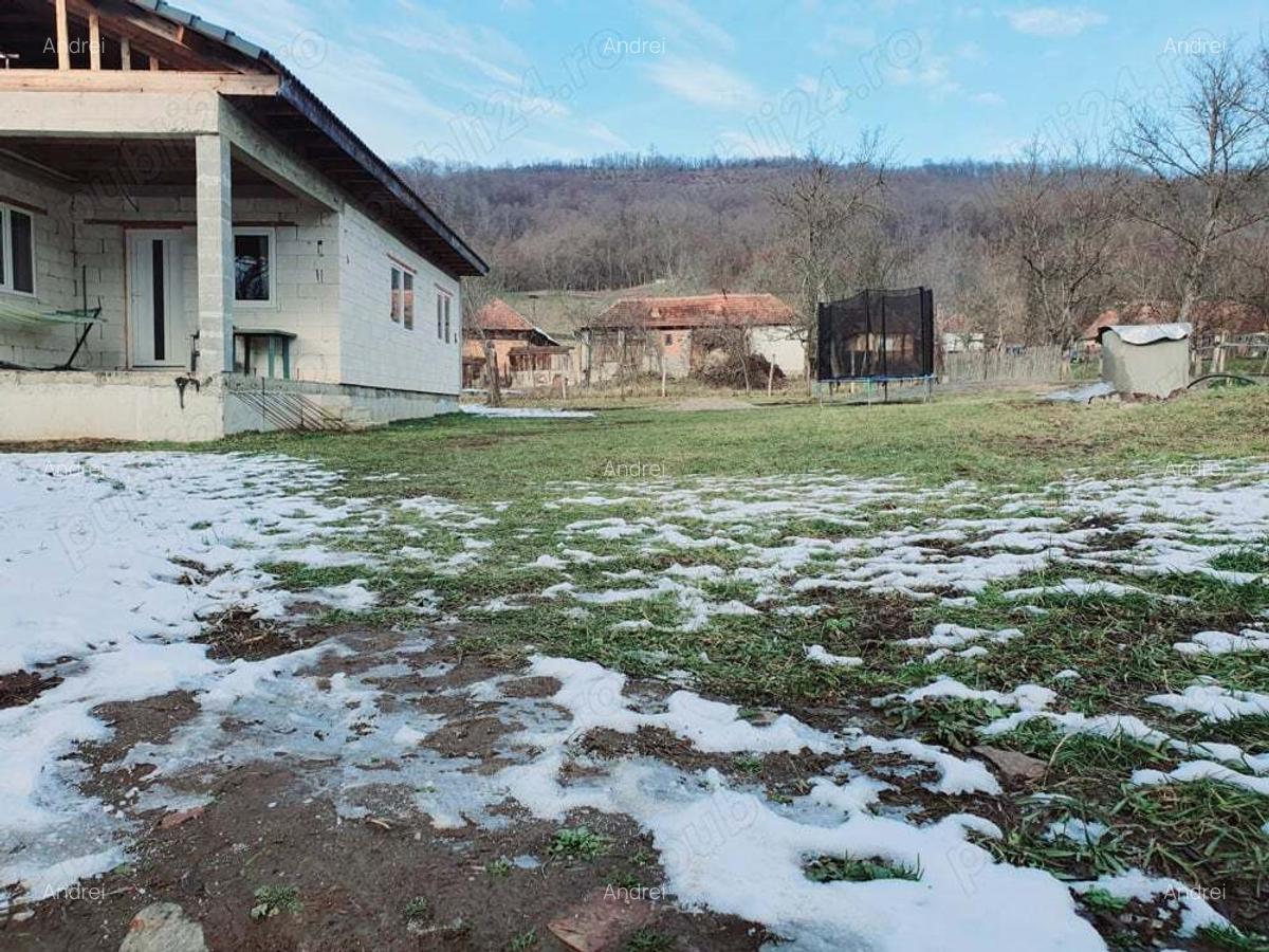 Doua case Gura Vaii - 5