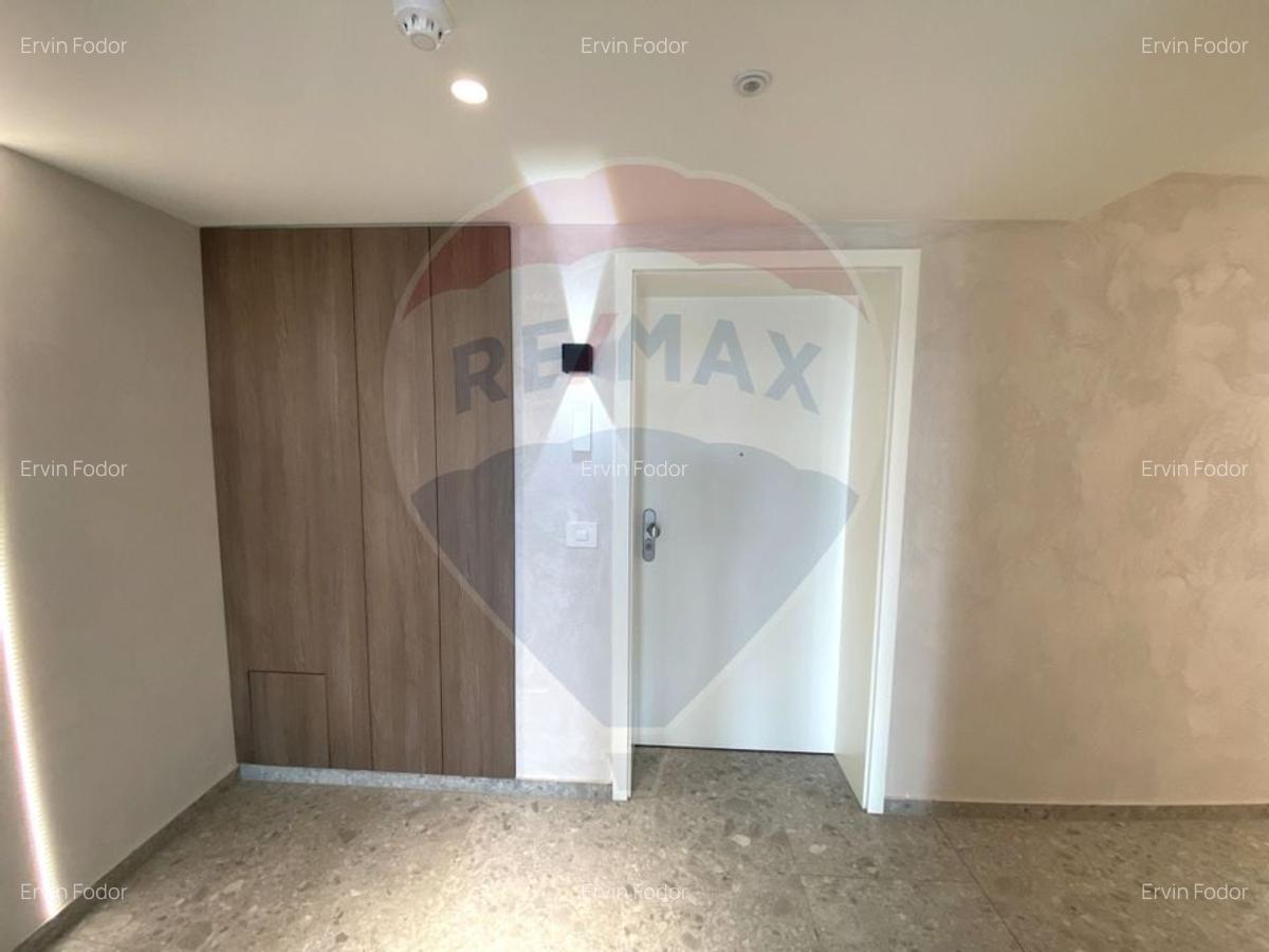 Spatiu comercial inchiriere in Brasov, cartier Coresi 66mp - 15