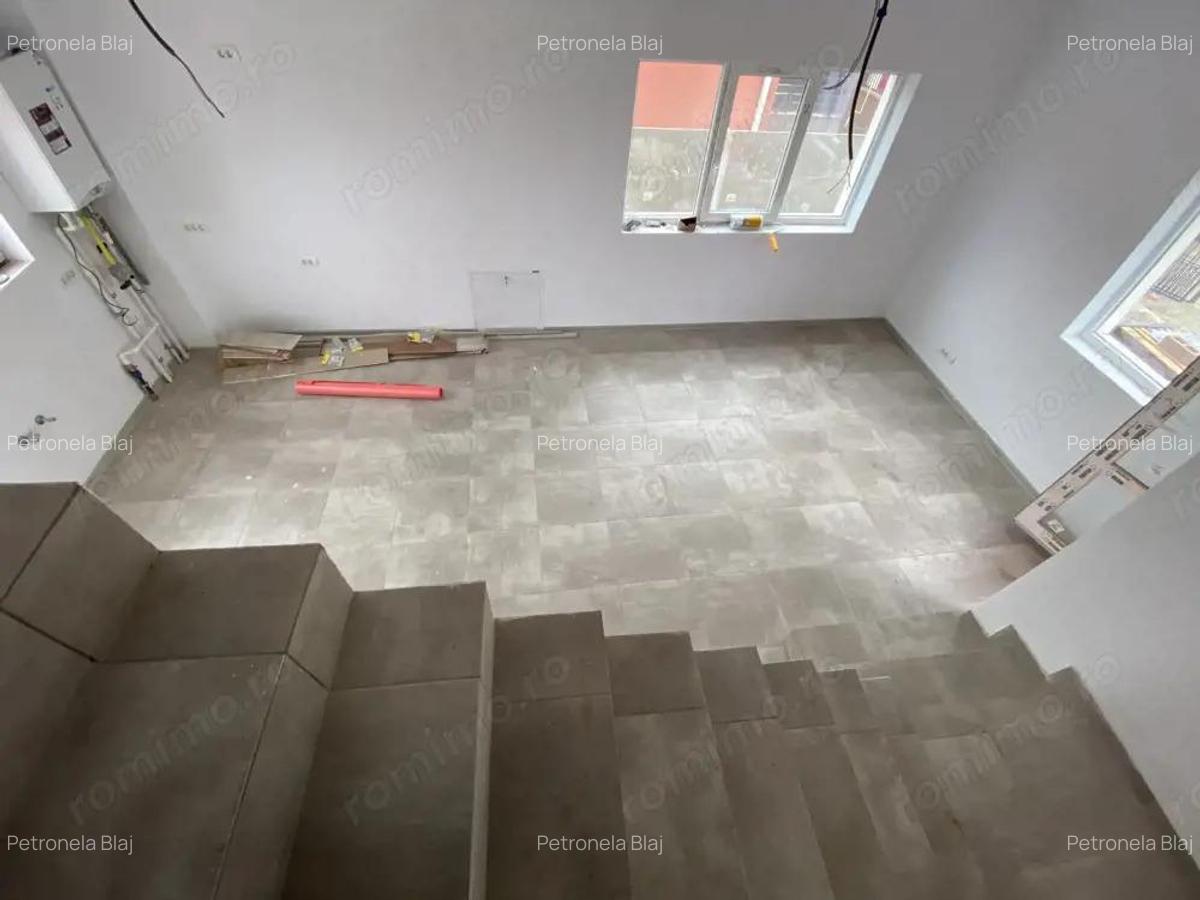 1/2 Duplex -OFERTA - Pret valabil pana la 31 Iulie - 3
