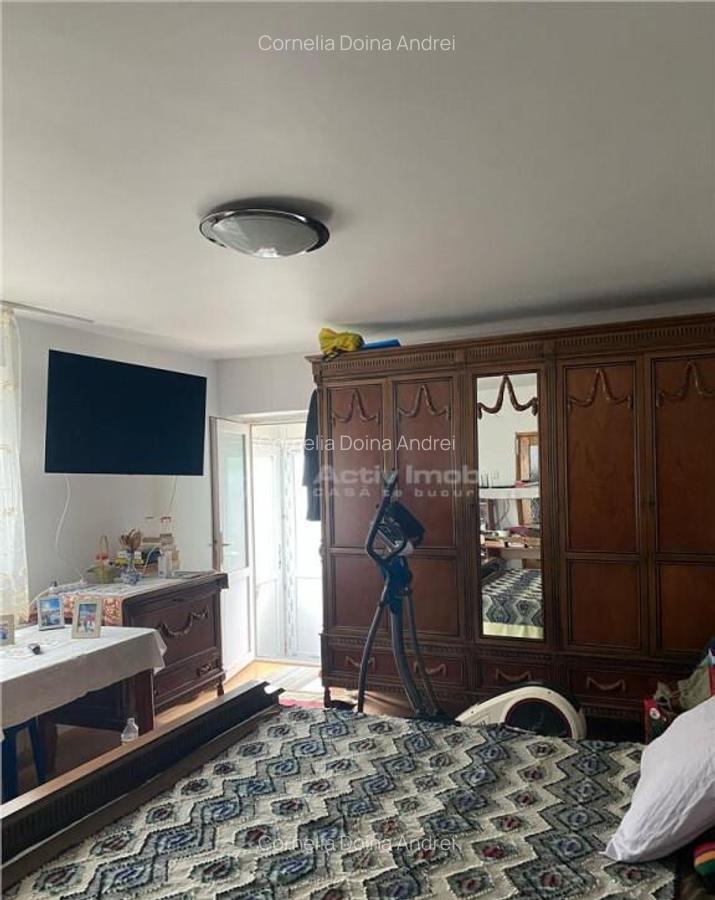 Casa cu etaj, teren 357 mp , pretabila - clinica, birouri, l - 3